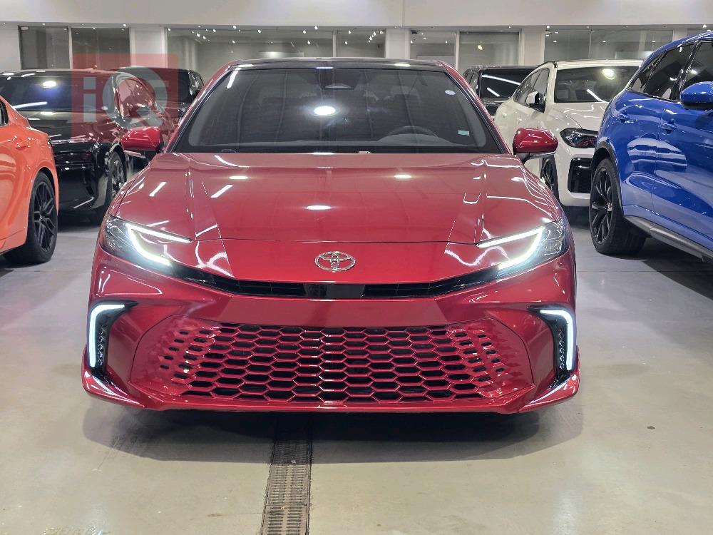 تۆیۆتا کامری